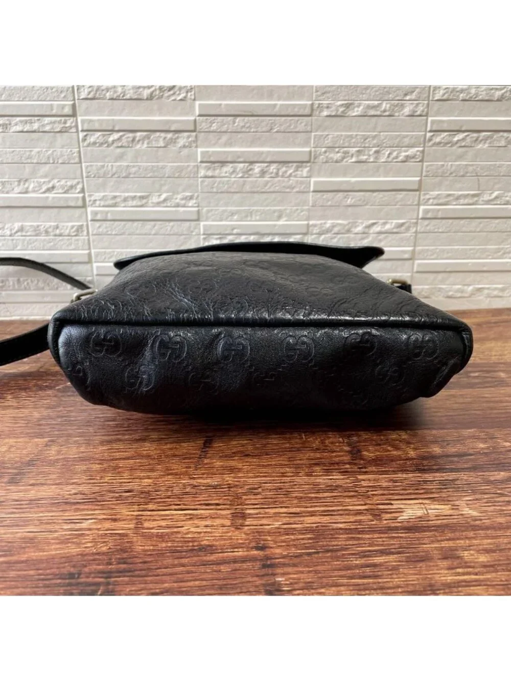 Gucci GG Guccissima Leather Shoulder Bag Messenger All Over Print Black